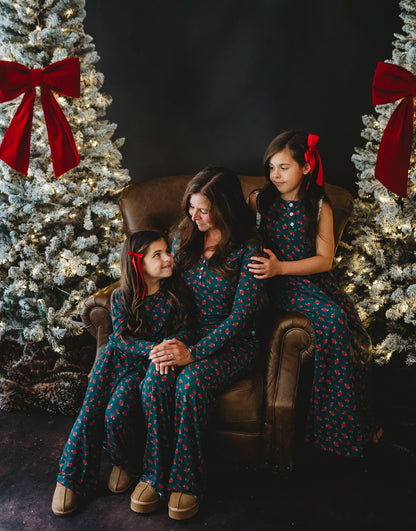 *PREORDER* Women's Christmas Rose Comfort Set